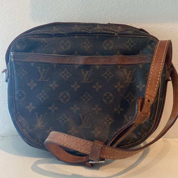 Louis Vuitton Jeune - Picture 3 of 14